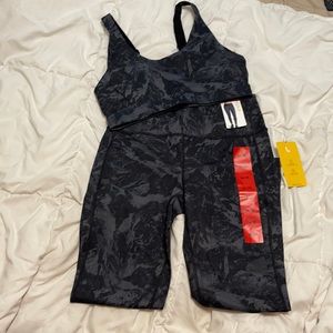 Lolë leggings and sports bra set